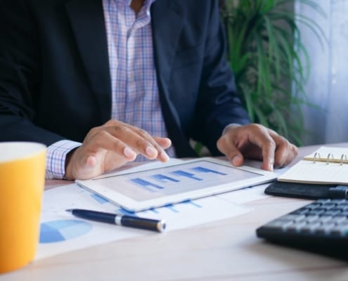 Valorisation entreprise Tunisie : éviter les pièges du dinar et de l'inflation, transmission d'entreprises en Tunisie