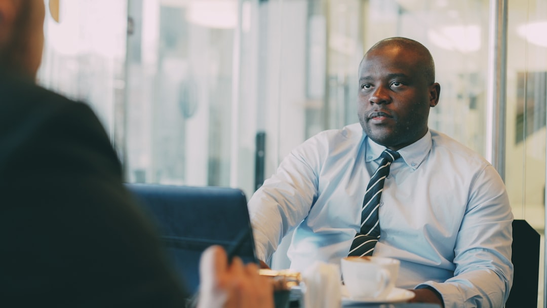 3 critères qui rendent une entreprise attractive pour un repreneur - business - analyse financière business
